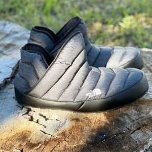 The North Face Gray Quilted Men's Boots